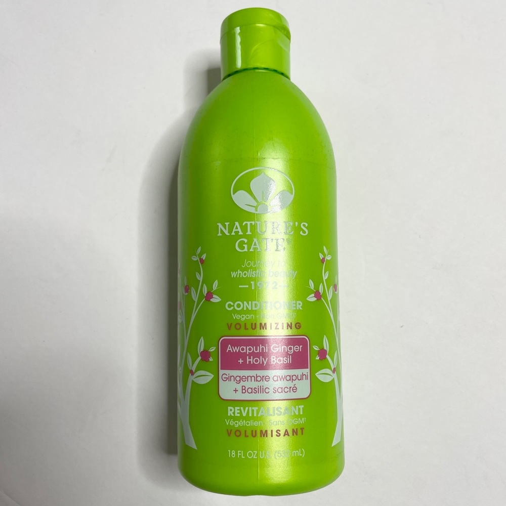 Nature’s Gate Awapuhi Ginger Holy Basil Conditioner Volumizing 18oz Bottle